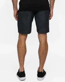 Barefoot Summer Short 9In