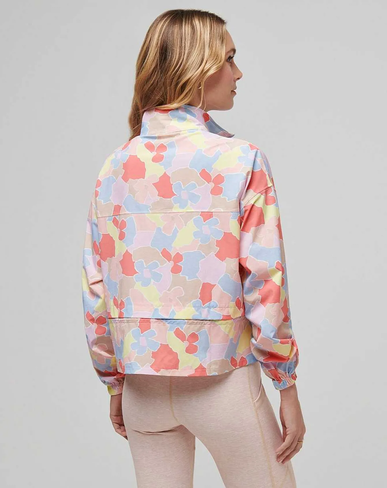 Girls Weekend Tech Woven Jacket