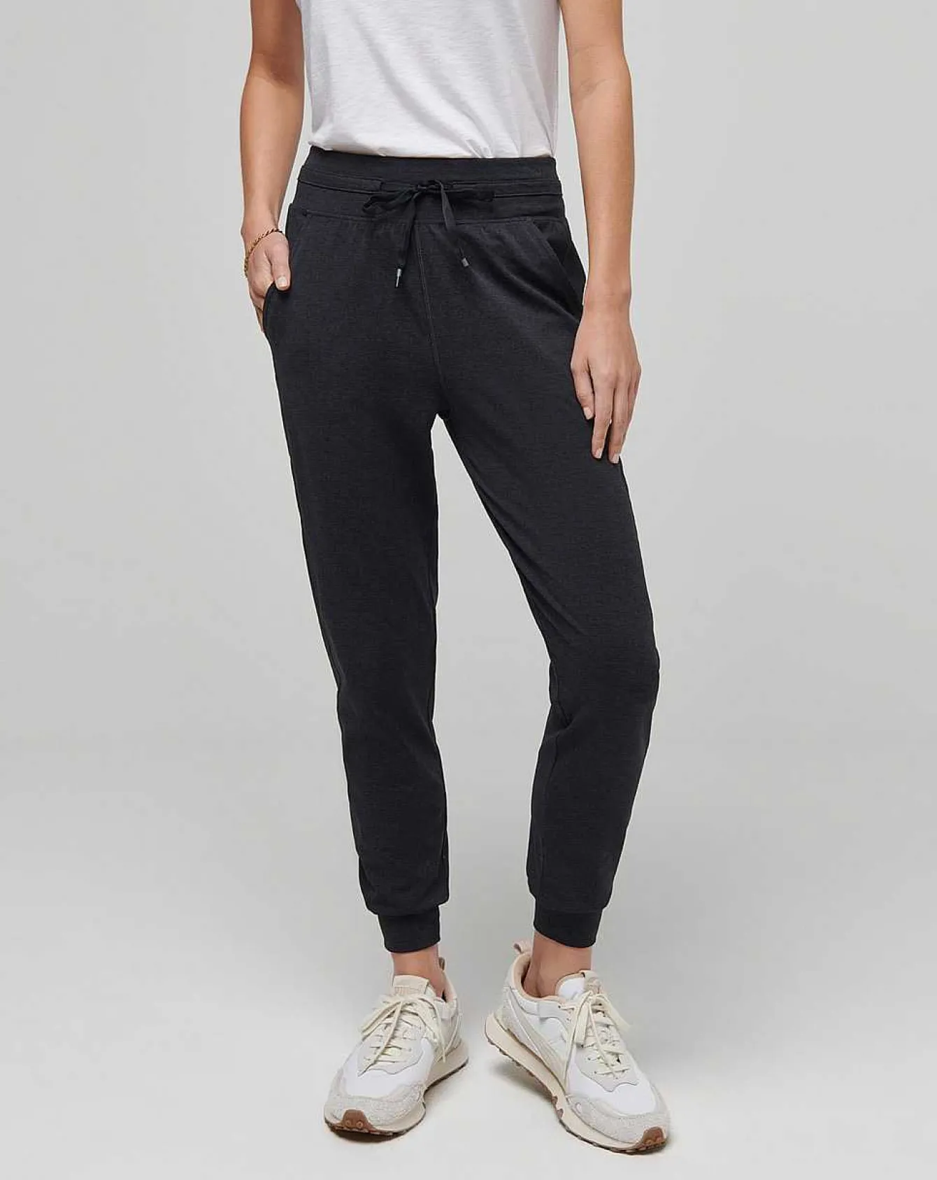 Moveknit Tie Jogger