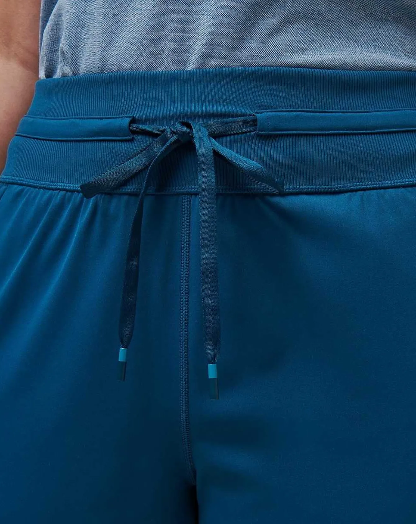 Moveknit Tie Short