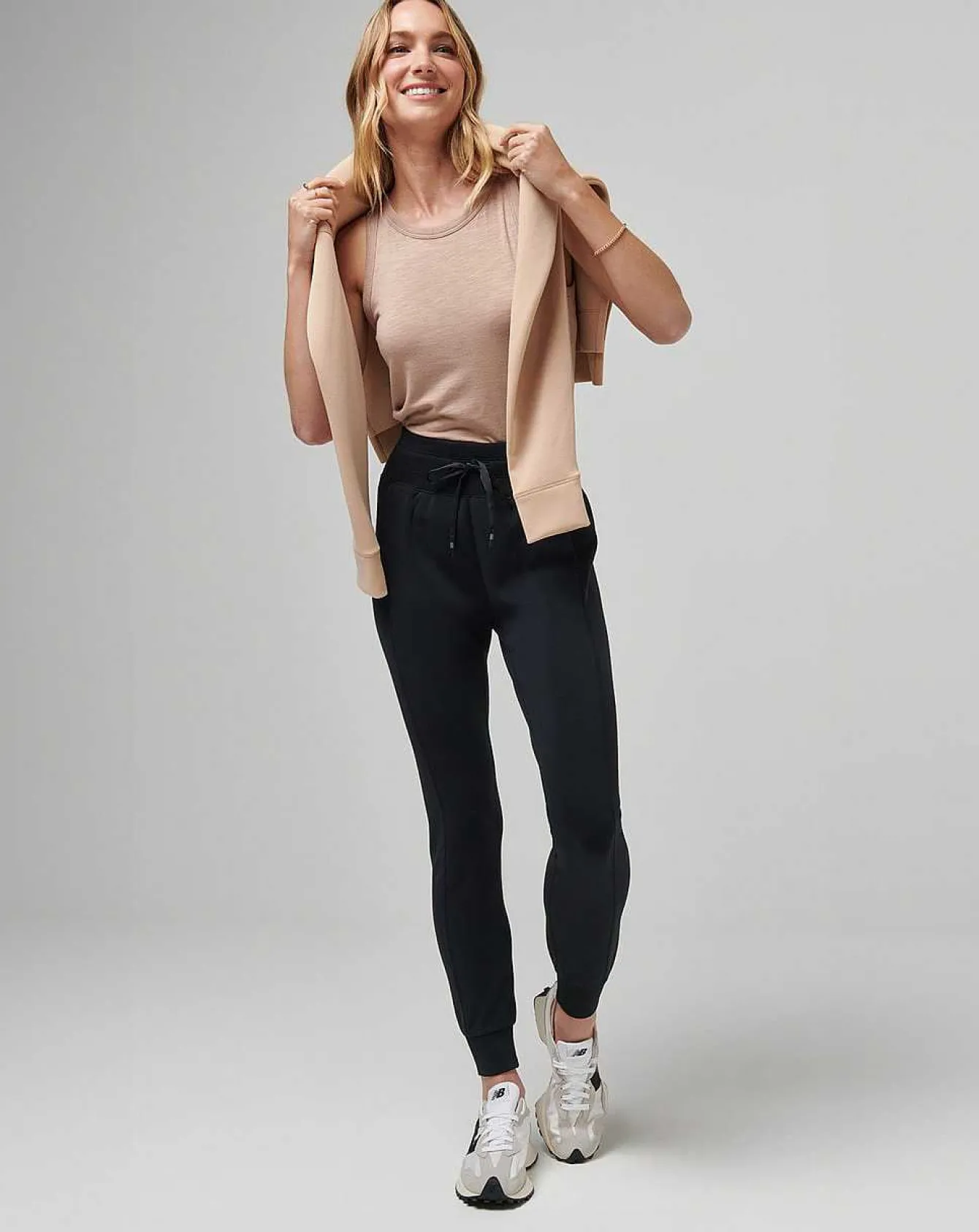 Skyloft Soft Jogger