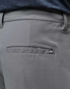 Wanderlust Short 9In